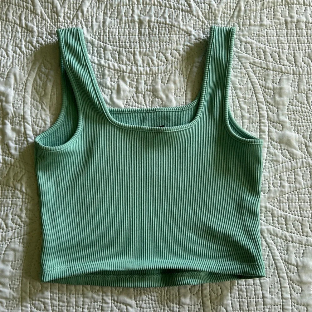 Wild Fable Mint Green Ribbed Woman’s Tank top - Picture 2 of 3